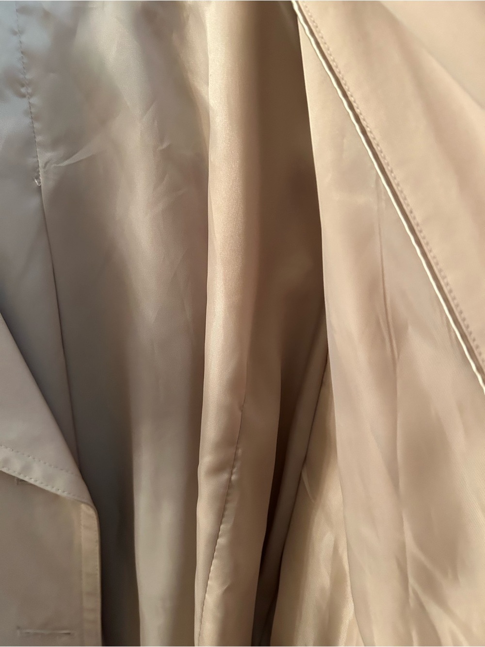 Michael Kors Light Beige Double-Breasted Trench with Notched Lapel - Picture 11 of 14